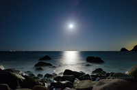 月夜の南伊豆・伊浜海岸