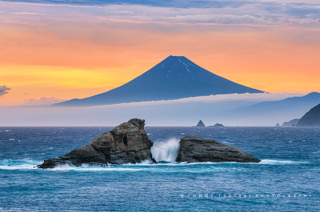 海と富士山・嵐の後の風景 II